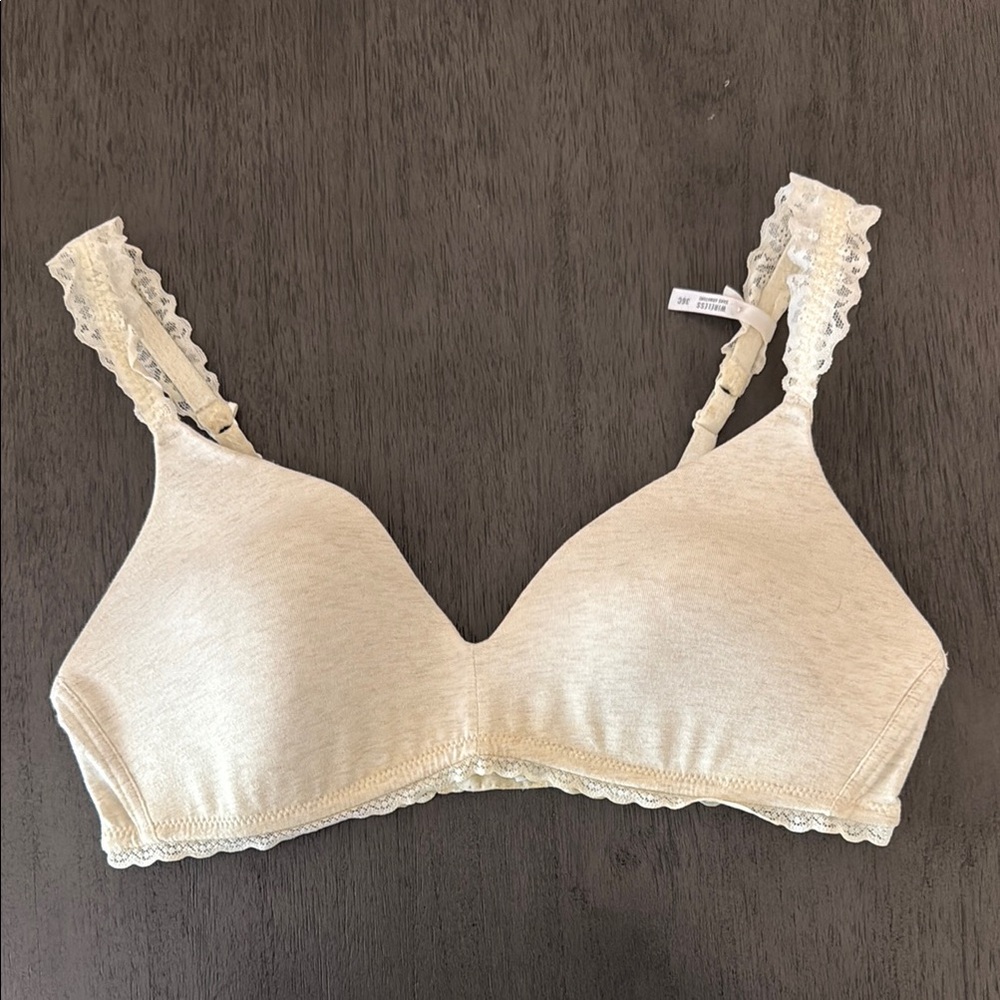 Aerie Cream Lace Strap Wireless Bra Size 36C